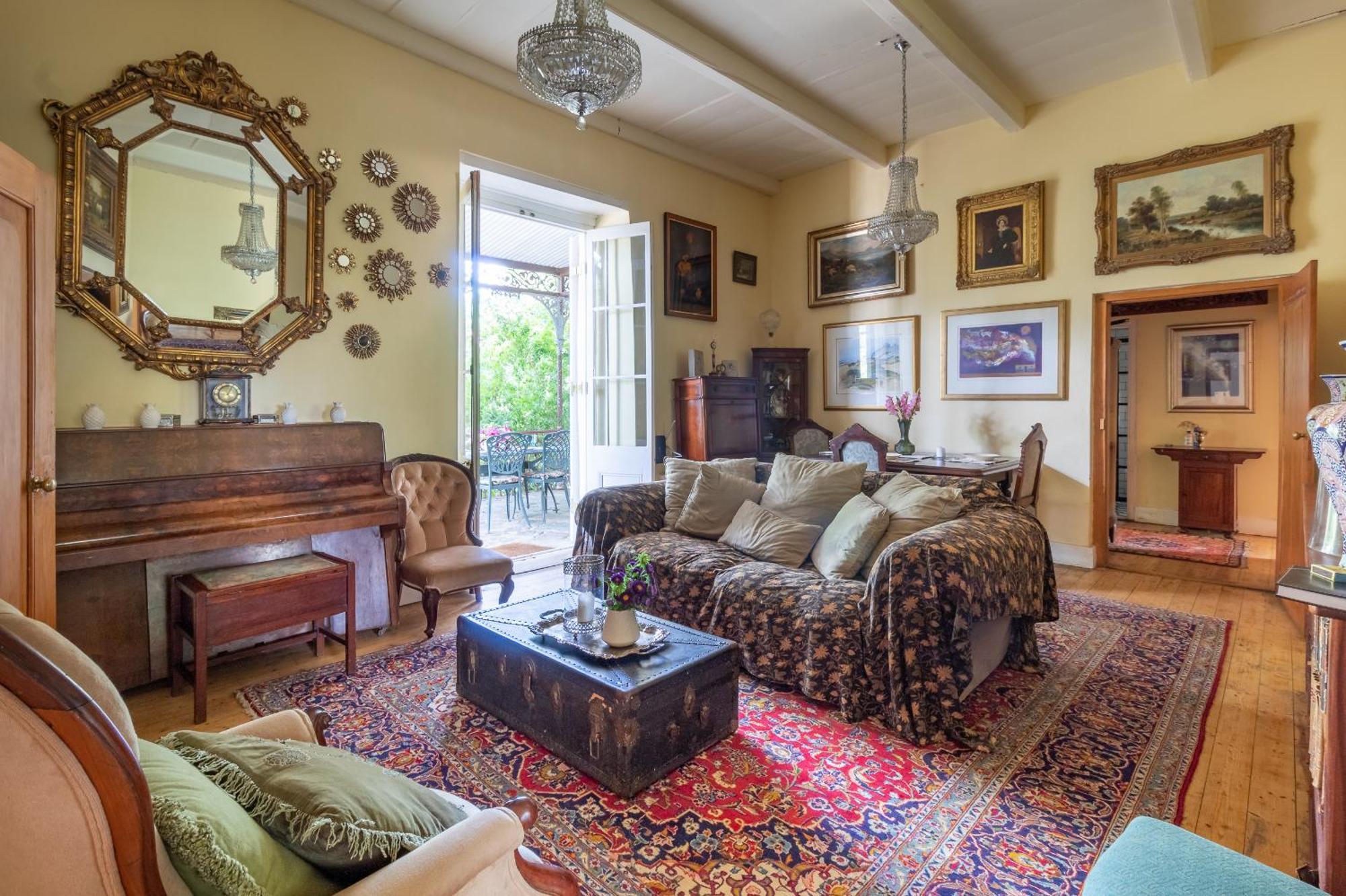 The Victorian Of Church Street - Cape Dutch Quarters Тульбах Экстерьер фото